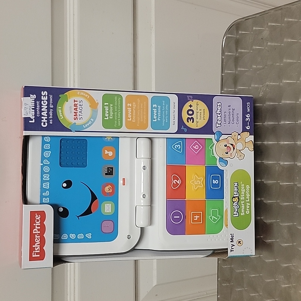 NEW Fisher Price learning Shape game